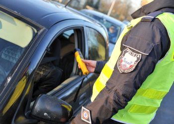 Nietrzeźwy kierowca zatrzymamy dzięki reakcji mieszkańca Ełku