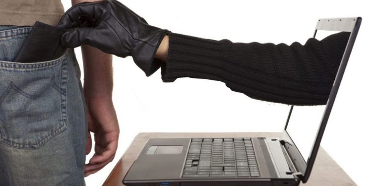 Ostrzeżenie dla klientów banków w związku z pojawiającymi się oszustwami w internetowych serwisach ogłoszeniowych