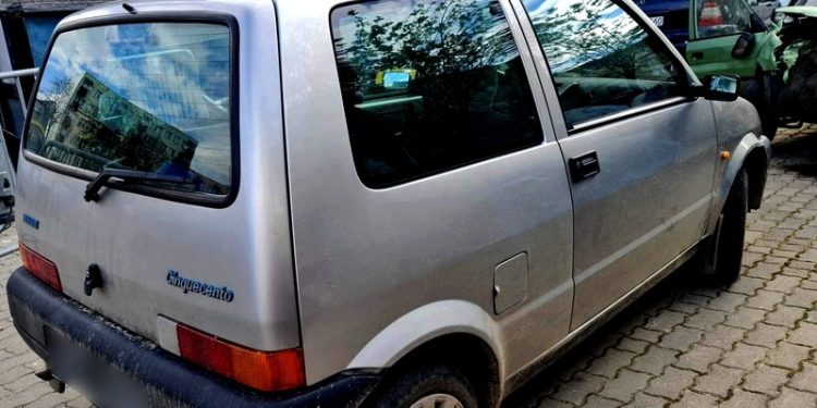 Ukradł samochód i kierował pomimo braku uprawnień