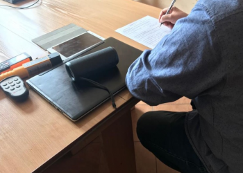 Ukradli z biura sprzęt elektroniczny