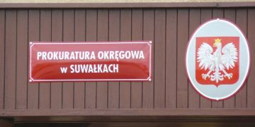 Łatwo zarabiali na chleb. Dwie osoby zatrzymane za oszustwa, fałszowanie faktur VAT oraz przestępstwa karnoskarbowe w związku z organizacją szkoleń za środki unijne.
