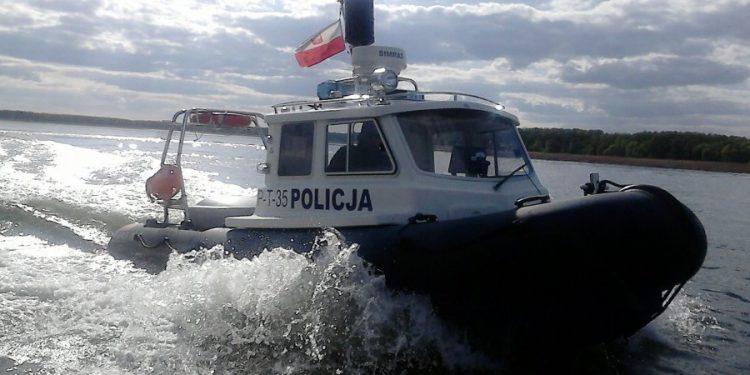 Nietrzeźwi sternicy na Jeziorze Ełckim