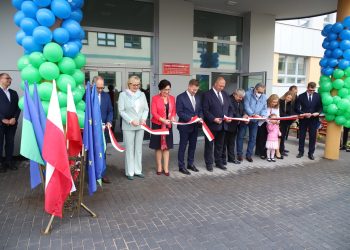 Szkoła Podstawowa nr 5 na os. Jeziorna oficjalnie otwarta