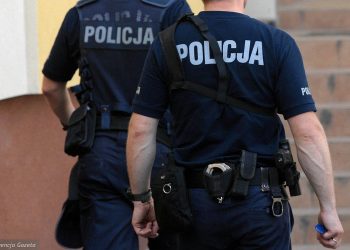 Wybił szybę na stacji paliw.