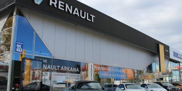 Renault Łukasik w czołówce najlepszych dealerów w Wielkim Teście Salonów