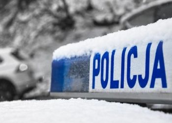 70-latek w bieliźnie błąkał się po mieście.