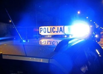 Nakrył złodziei na gorącym uczynku. 19, 29 i 37-latek usłyszeli zarzuty usiłowania kradzieży.