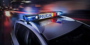 Policjanci z Ełku pomogli dotrzeć rodzącej kobiecie do szpitala