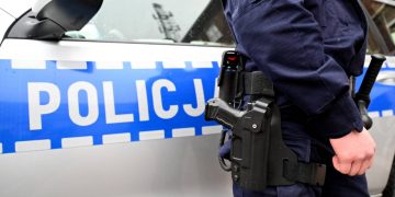 Wtargnęli do mieszkania i pobili właściciela