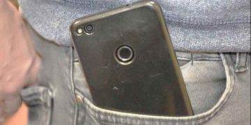 Opuszczając szpital ukradł telefon śpiącemu pacjentowi.