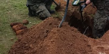 Pociski znalezione na cmentarzu