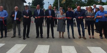 Z Rożyńska Wielkiego do Bzur nową drogą