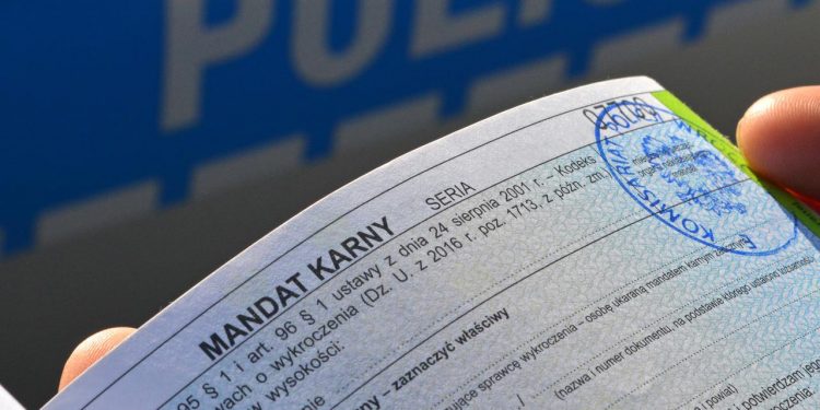 Zderzyli się lusterkami