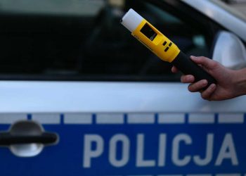 Pijana 25-latka za kierownicą i trzech nietrzeźwych rowerzystów