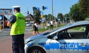 Wkrótce zabrzmi pierwszy dzwonek w szkołach. Warto już dziś poznać „Bezpieczną drogę do szkoły”