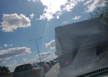 Korki są, ale nieprawdziwe – felieton