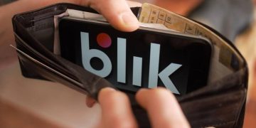 Oszustwa na BLIKa – podszywają się pod znajomych i proszą o kody do płatności