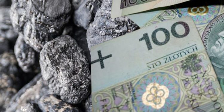 Policjanci przestrzegają przed oszustwem „na węgiel”