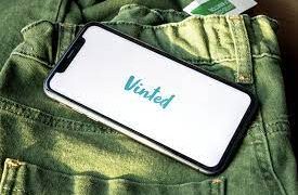 Chcieli sprzedać ubrania i rower