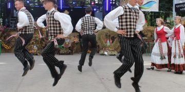 Na dożynkach w Białej Piskiej. Polska wieś jest naszą dumą!