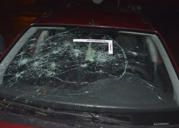 Swoją złość wyładował niszcząc samochody. Szybko został zatrzymany