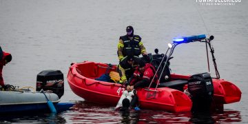 Wyłowili z  jeziora ciało mężczyzny