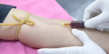 Prokurator zbada, czy w strzykawce był wirus HIV