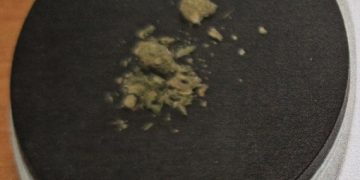 „Jak to policeman przeszukuje mnie?”