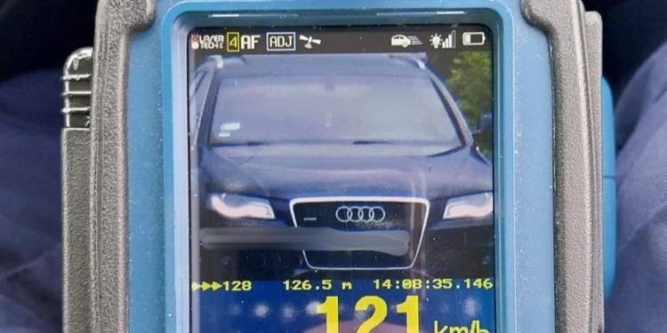 Rekordzista w Nowej Wsi Ełckiej. 121 km/h w terenie zabudowanym!