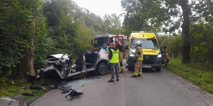 Kręte drogi znów zabrały ludzkie życie! Tragedia!