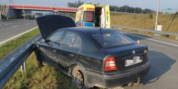 Dreszczowiec na S61. Pas ruchu zablokowany, droga znów przejezdna