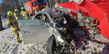 Koszmarny finał porannej jazdy. Kierowca zginął w wypadku