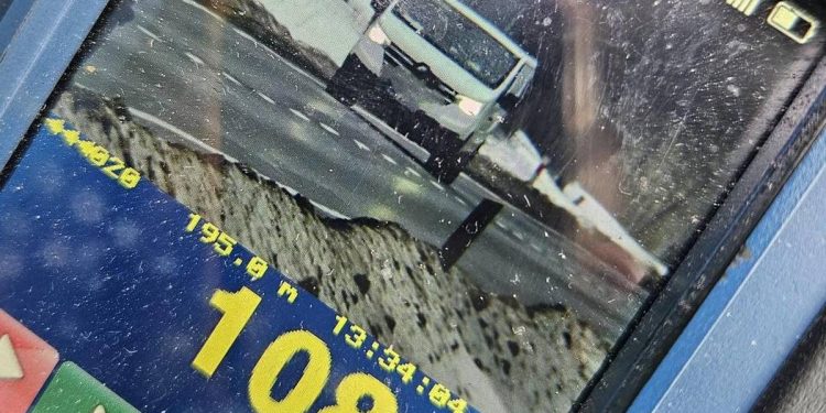 MYŚLAŁ, ŻE JEST NA AUTOSTRADZIE! To, co zrobił mrozi krew!