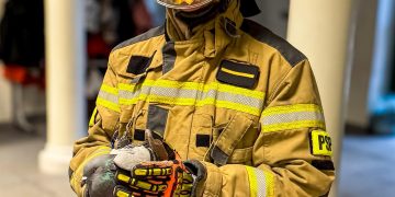 Ełccy strażacy uratowali gołębia ❤️ Każde życie ma znaczenie