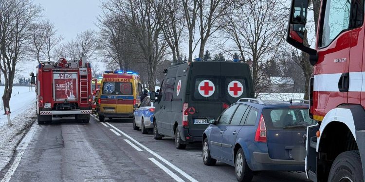 🚨 Tragiczny wypadek na DK59 – nie żyje 21-latka 🚨