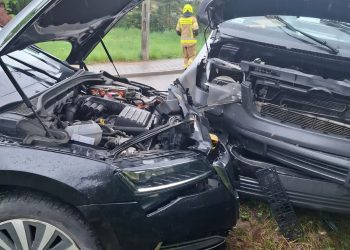 Czołówka pod Oleckiem! Roztrzaskane auta i pilna akcja służb