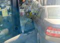Pomyłka biegów zakończyła się spektakularnym wjazdem do sklepu 🚗🏬