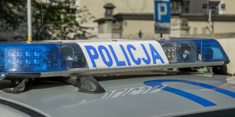 Awantura na oczach pacjentów! Cudzoziemka zaatakowała policjantkę