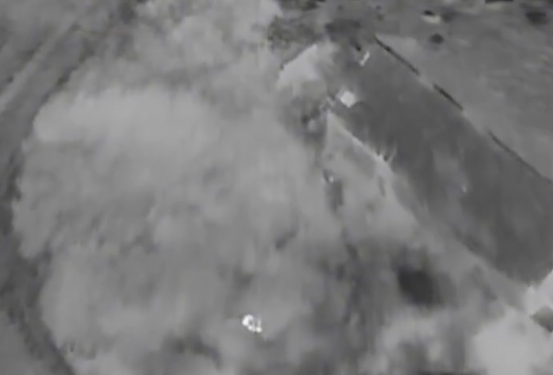 LASY, BAGNA I OPUSZCZONA STODOŁA. Dron pomógł odnaleźć człowieka