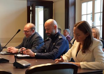 Mundurowi mają pilnować bezpieczeństwa dzieci